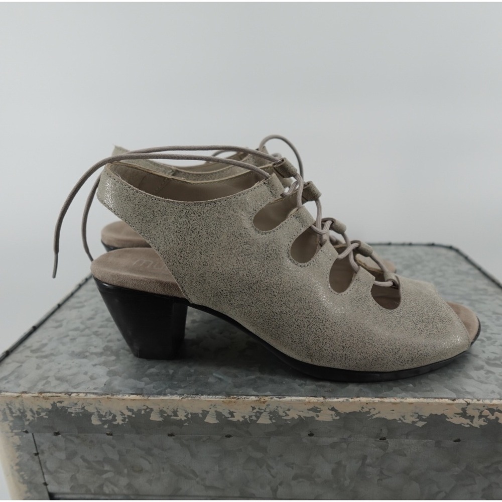 Munro American Womens 8M Taupe Metallic Lace Up Peep Toe‎ Block Heel Sandals - Picture 4 of 7